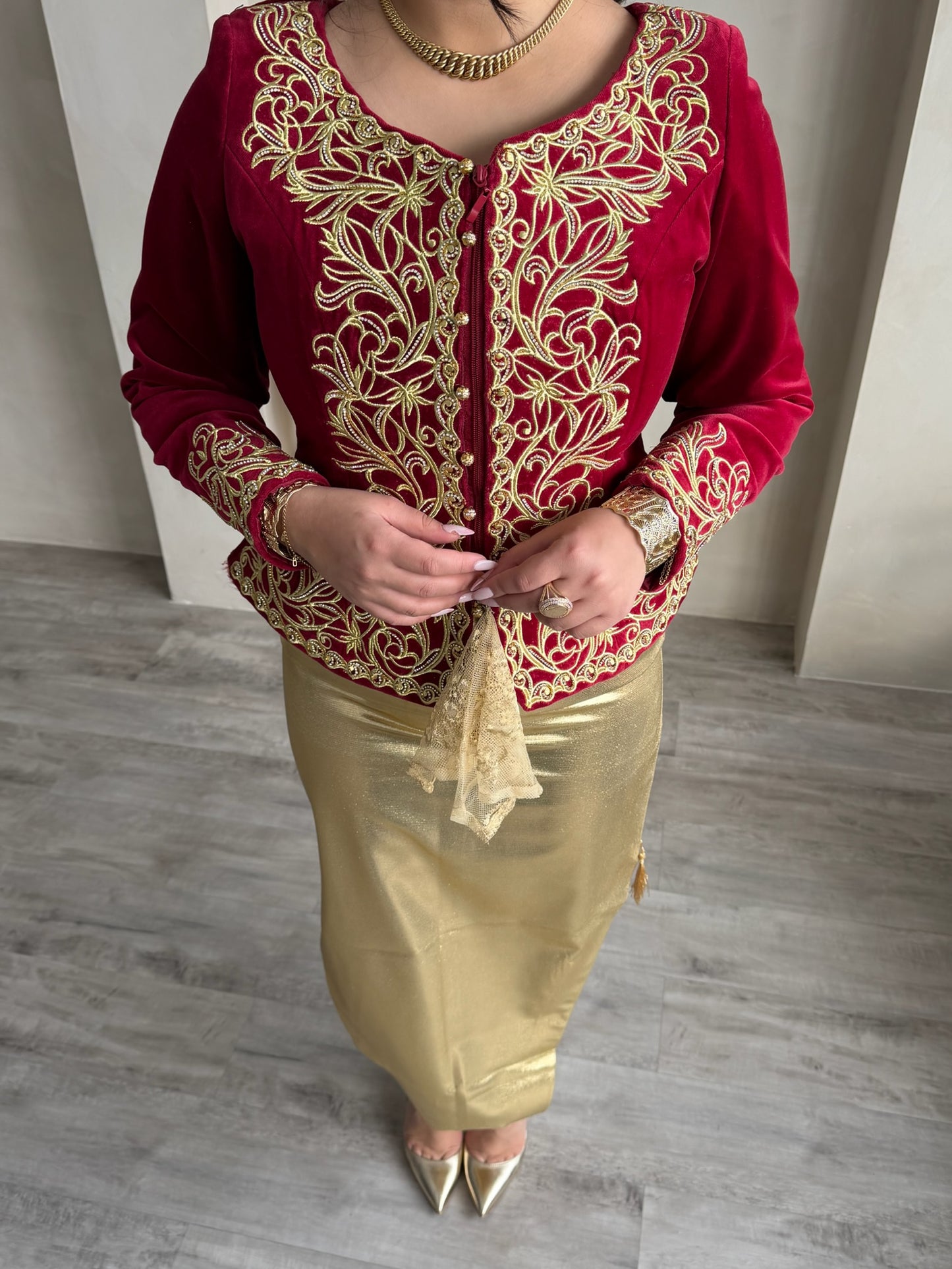 KARAKOU ROUGE MADJBOUD