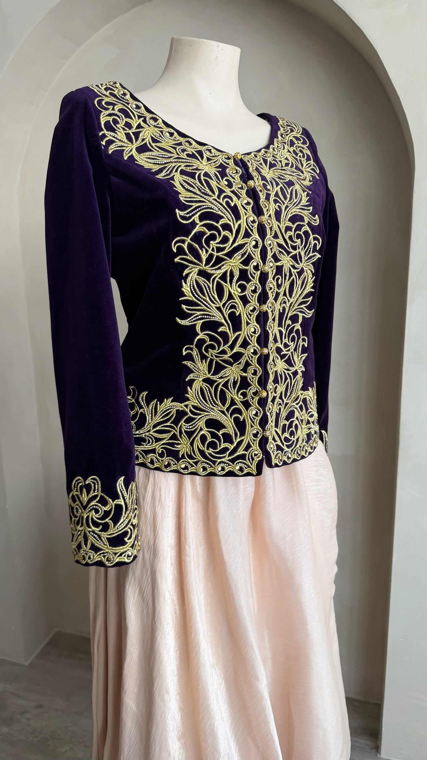 KARAKOU MAUVE MADJBOUD