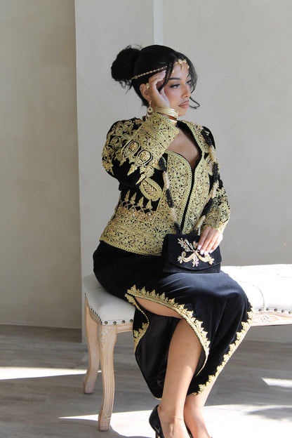 كاراكو أسود إيمان