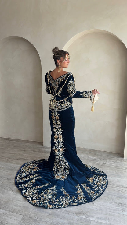 KARAKOU BLEU AMIRA