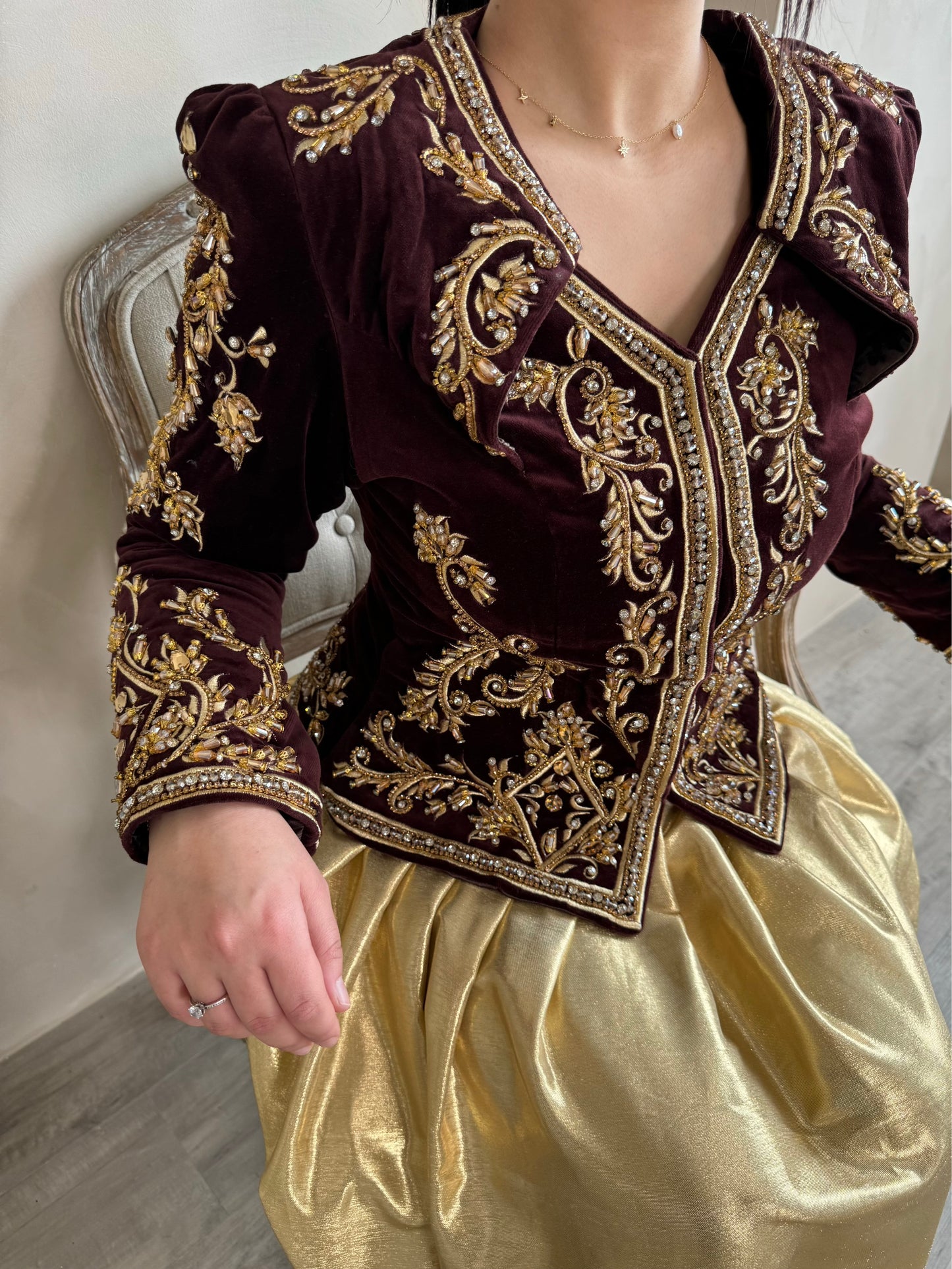 KARAKOU BRUN PERLE DORÉE